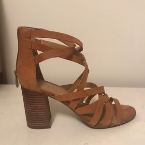 Block heel strap sandals